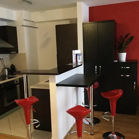 Apartamento Lia's In Gozsdu And Free Parking