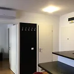 Apartman Lia's In Gozsdu And Free Parking Budapest